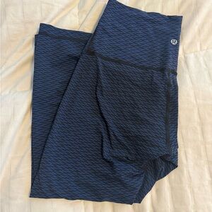 Lululemon Crop Blue and Black Leggings
